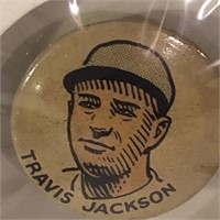 CRACKER JACKS1930 BASEBALL PIN BACK TRAVIS JACKSON