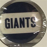 1960'S GIANTS PIN BACK