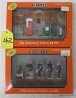 Lionel UPS People Pack and City Accessory Pack