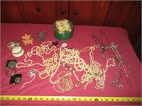 Small Collectibles & Beads