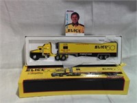 1/64 ERTL DIE CAST COLLECTOR'S TRUCK SLICK 50