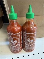 Sriracha hot chili sauce 2-17 oz