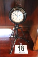 Clock(R1)