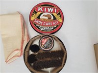 Kiwi shoe care kit (unused)
