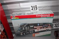 Goodwrench Service Race Rig in Box