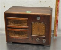 Vintage Marconi tube radio, AS IS, not tested