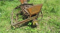 Antique Ohio Cultivator Co "Thomas" 6' seeder/disc