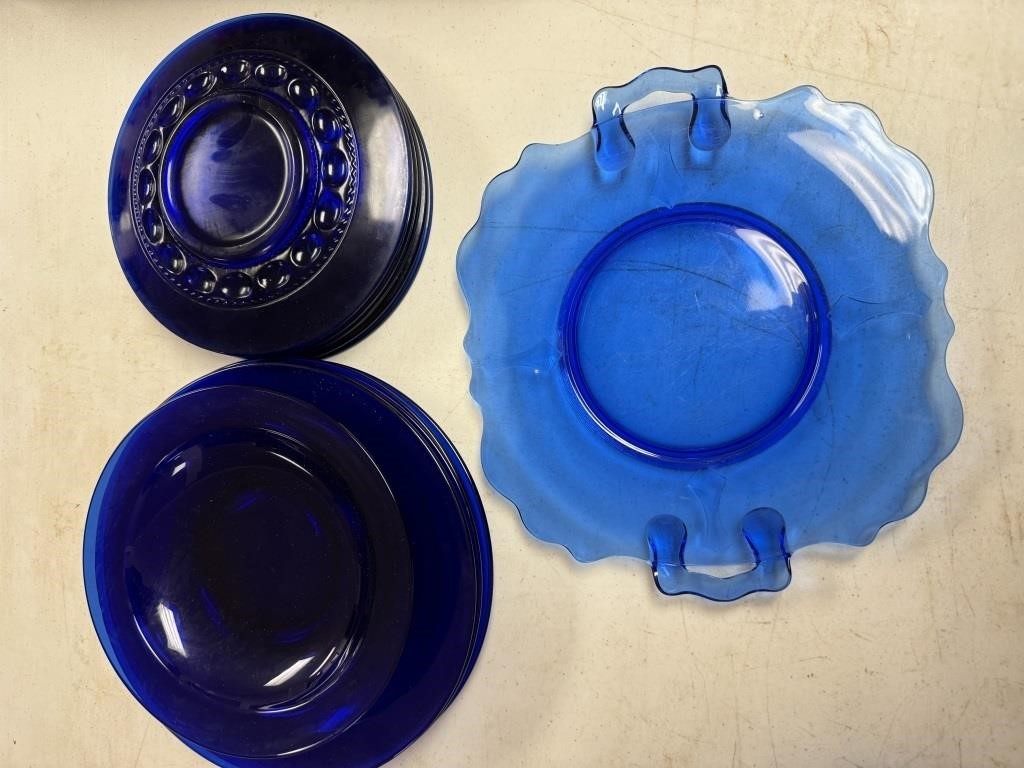 Blue plates