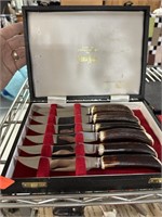 VTG NEIMAN MARCUS STAG ANTLER HANDLED STEAK KNIVES