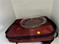 GLASS CAKE PAN IN CASE & PIE DISH