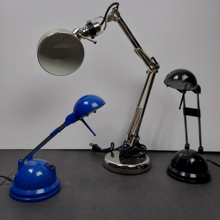 DESK LAMPS