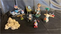 9 Various Retro Figurines