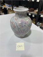 Quality Vase - Beautiful Colors