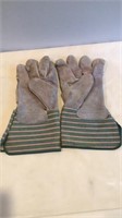 E5) work gloves, leather and canvas, heavy duty,