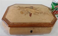 Musical handmade box