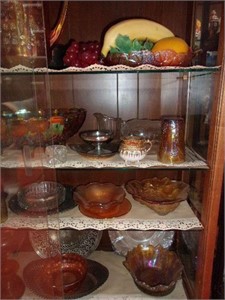 Wooden display case w/3 glass shelves