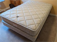 Full Size Mattress & Box spring