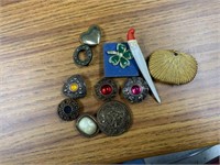 BUTTONS AND PINS LOT