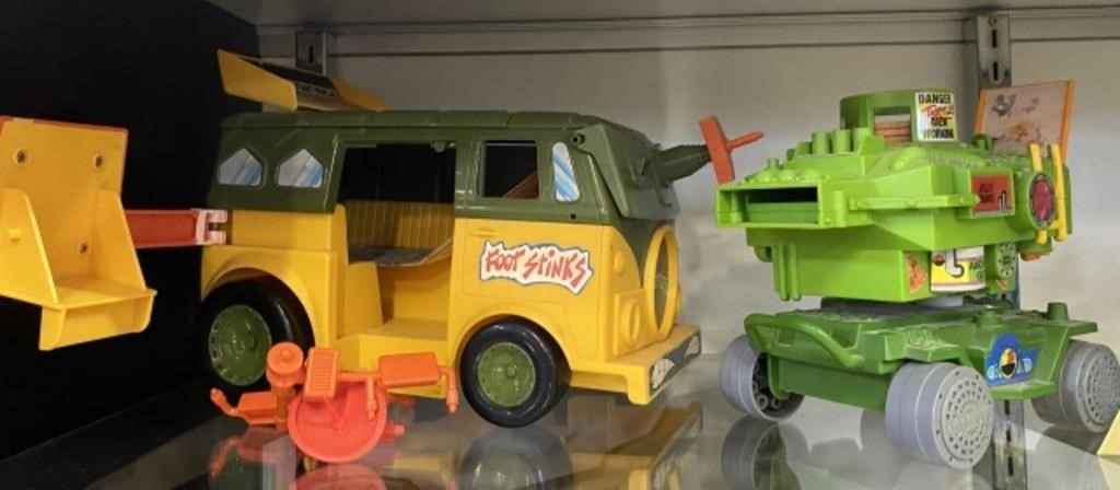 TMNT VEHICLE LOT