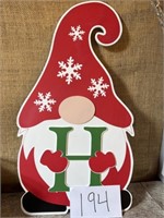 Gnome porch decor; "H"
