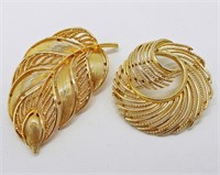 2 Gold Tone Lisner Brooches