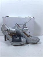 New Daily Shoes Size 7 Glitter Heels