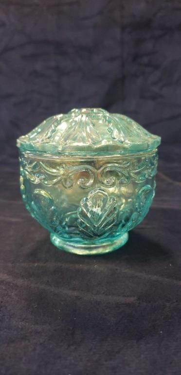 (1) Fenton Covered Trinket Dish (3.5" Tall)