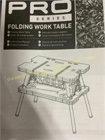 Keter portable work table (DAMAGED)