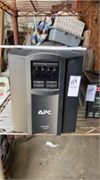 APC smart UPS 1500