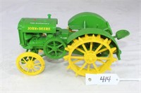 John Deere Spoker D Tractor on Steel Wheels