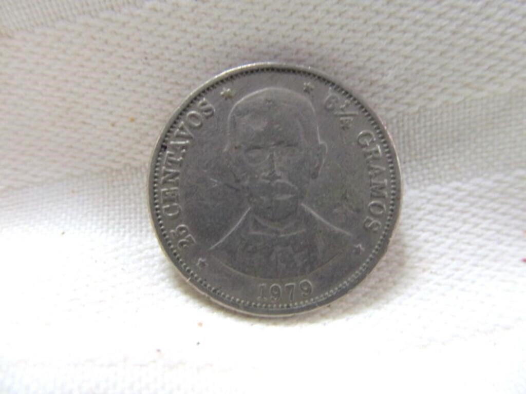 1979 Dominican Republic 25 Centavos 6.25g Silver