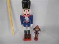 1 Large & 1 small Nutcrackers