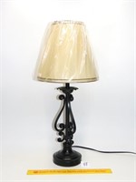 Table Lamp - base is partially plastic - Measures