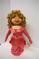 Miss Piggy Doll