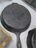 10" lodge cast iron