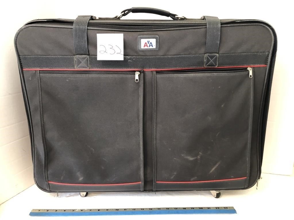 Suit case, AA