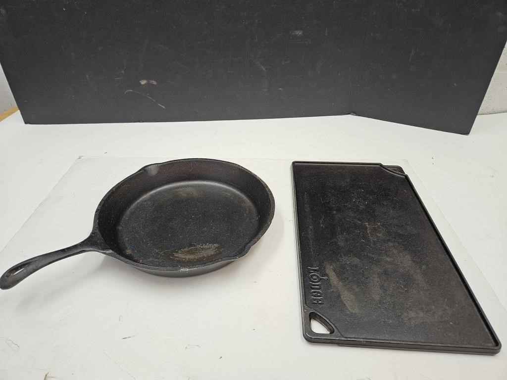 Cast Iron Lodge Griddle 16 x 9" & Skillet See SZ