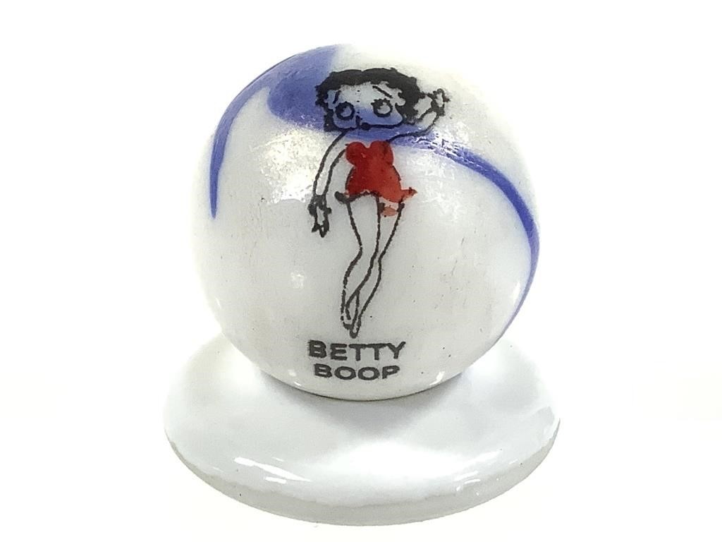 1 3/8" Betty Boop Marble on Stand - Contemporary