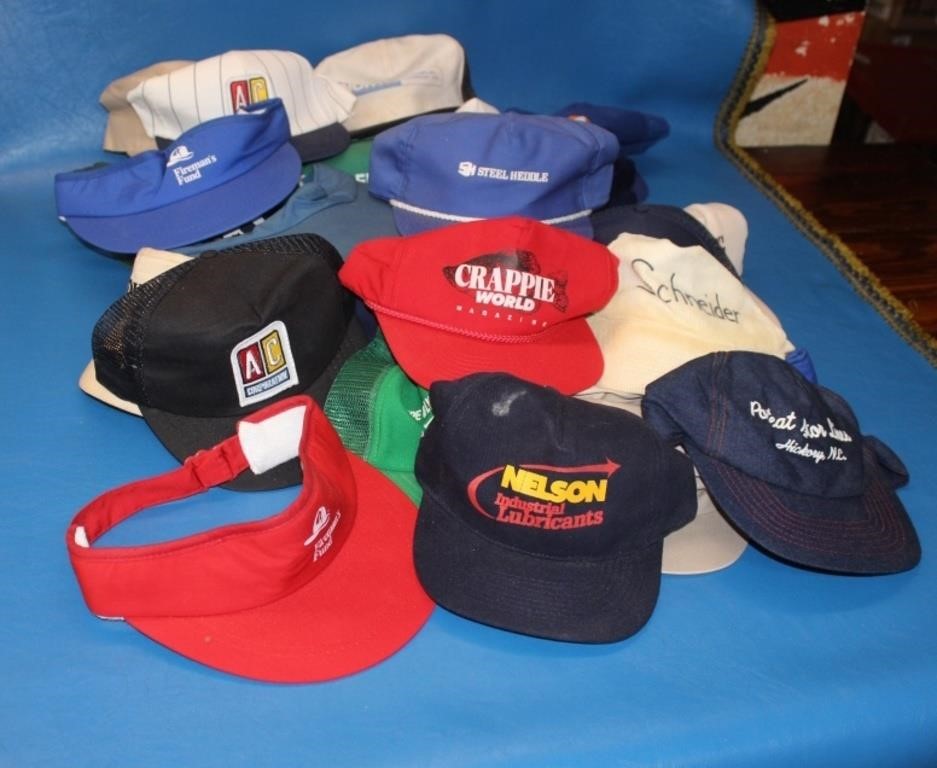 Lot of over 25 snapback hats