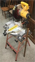 DEWALT 703 COMPOUND MITER SAW