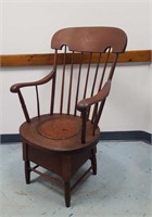 Antique Commode Chair