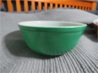 GREEN 503 PRIMARY GREEN PYREX BOWL