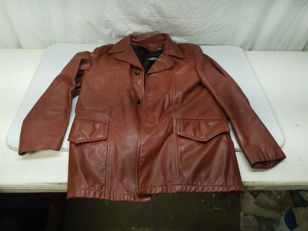 Retro 1970s Mens Leather Jacket
