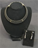 Fashion Choker Necklace With Matching Earrings