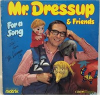 1979 AUTOGRAPHED MR. DRESSUP & FRIENDS RECORD