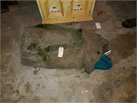 8 X 10 TENT IN GREEN ARMY DUFFLE BAG