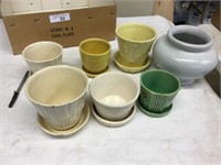7 ceramic pots