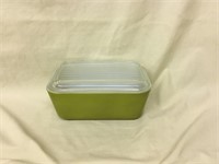 Pyrex Verde Green Refrigerator Dish with Lid