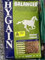 1 BAG HYGAIN BALANCED HORSE FEED 44LB