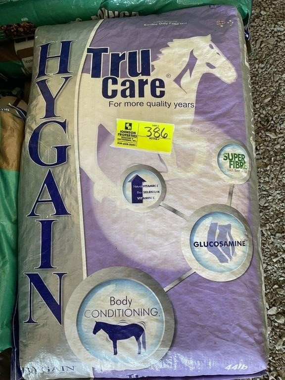 1 BAG HYGAIN TRU CARE HORSE FEED 44LBS